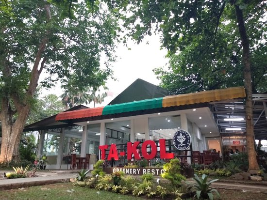 Resto Taman Koleksi